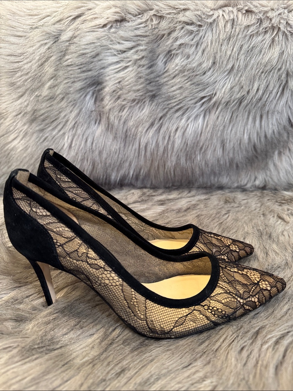 L’AGENCE Black Lace Pointed-Toe Women's Pumps Size 39